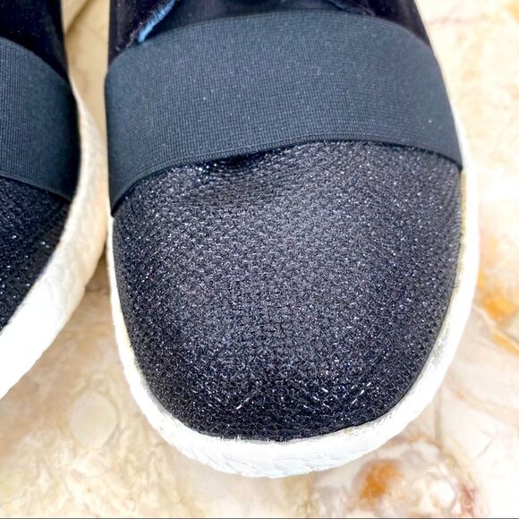 Stau European Slip On Training Sneakers - Picture 10 of 12